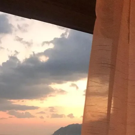 Sea4usalerno Seafront Apartment *